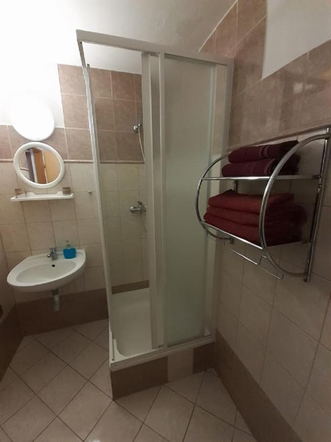 Penzion Fontana Mikulov Ngoại thất bức ảnh